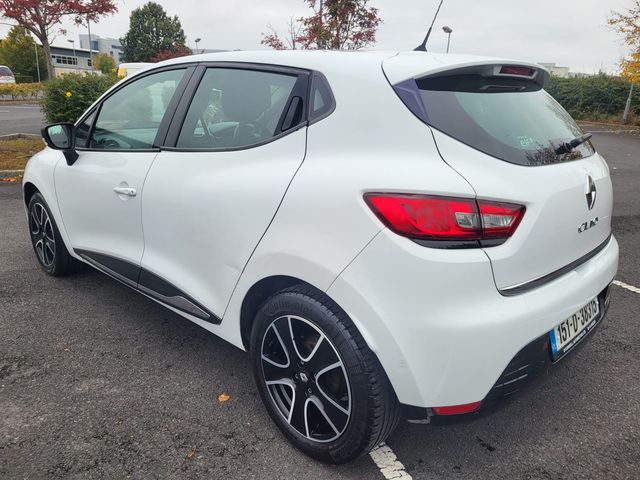 Image for 2015 Renault Clio 
