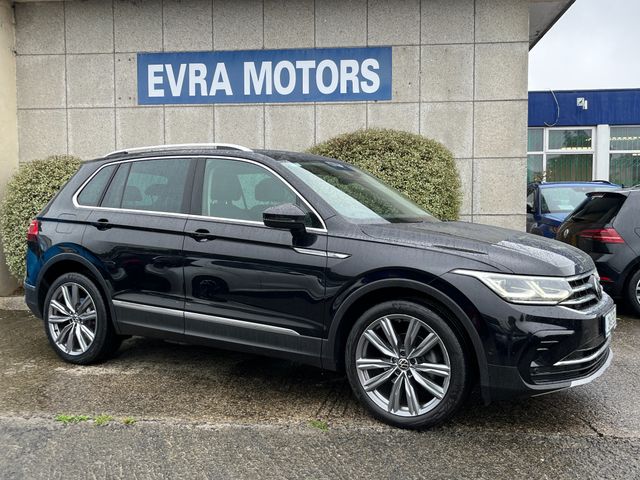 Image for 2024 Volkswagen Tiguan ELEGANCE AUTOMATIC 2.0 TDI 150BHP //HIGH SPEC//FULL LEATHER HEATED SEATS//PANORAMIC GLASS ROOF//KEYLESS ENTRY//REVERSE CAMERA//SAT NAV//HEATED STEERING WHEEL//
