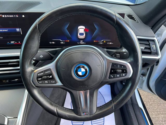 Image for 2022 BMW i4 XDRIVE40E M-SPORT COMPETITION // VIRTUAL COCKPIT // NEW 20" COMPETITION ALLOYS // AMBIENT LIGHTING 