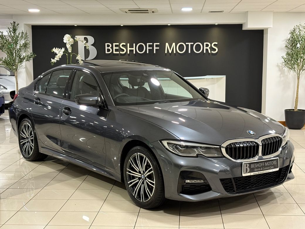 Image for 2019 BMW 3 Series 330e M-SPORT=SUNROOF//TECH PACK//LOW MILES=192 DUBLIN REG WITH FULL SERVICE HISTORY=TAILORED FINANCE PACKAGES AVAILABLE=TRADE IN'S WELCOME