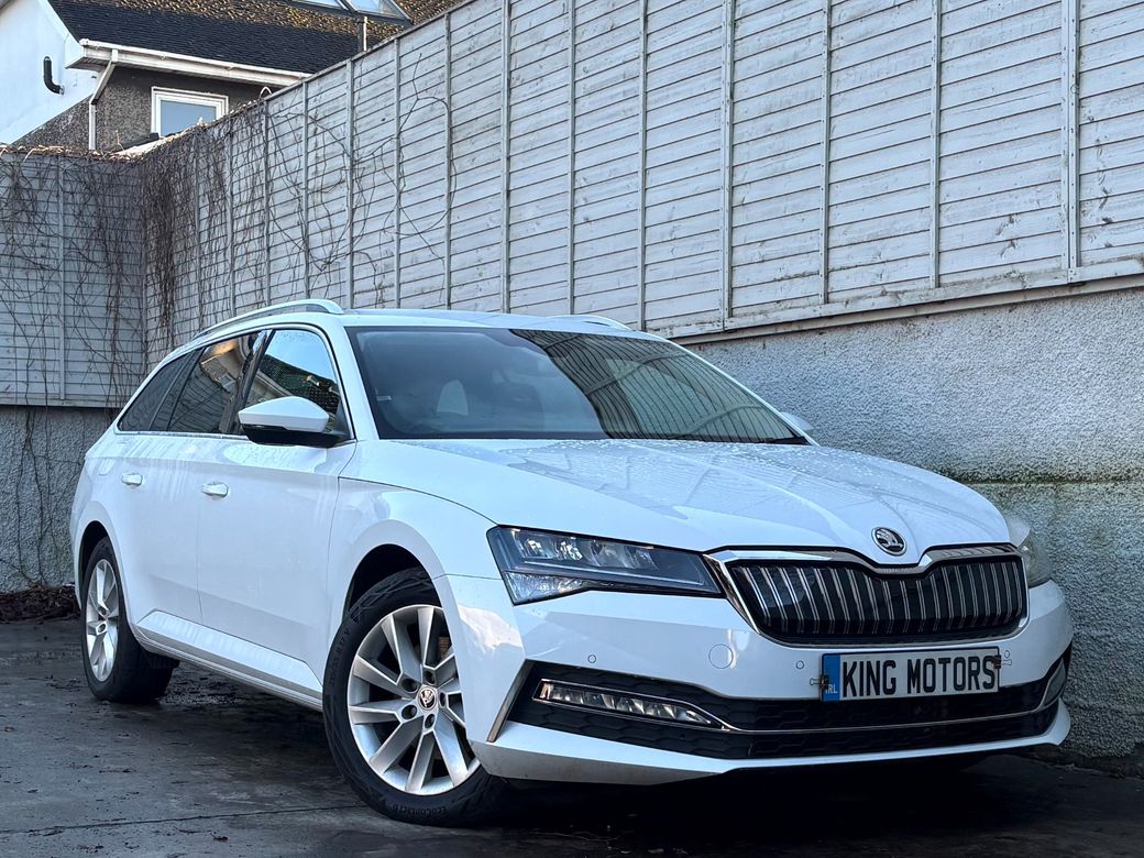 Image for 2021 Skoda Superb SE TECH IV PHEV DSG / LEATHER / NAV / PARK ASSIST / APPLE & ANDROID / ELECTRIC MEMORY SEATS / *FINANCE PACKAGES AVAILABLE*