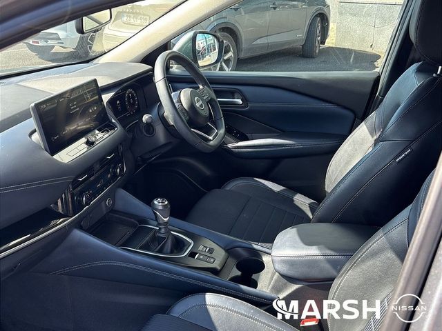Image for 2023 Nissan Qashqai 1.3 MILD HYBRID SV PREMIUM 5DR