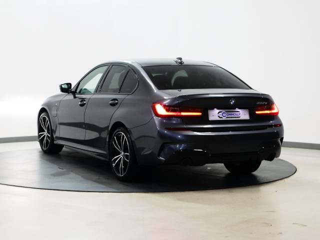 Image for 2021 BMW 3 Series *X112* 330E M SPORT