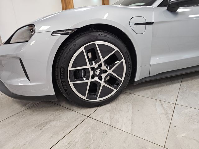 Image for 2025 Porsche Taycan PRICED TO SELL !