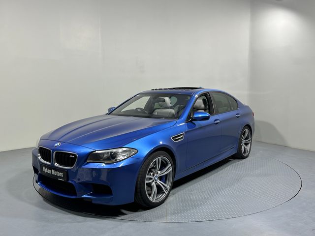 Image for 2013 BMW M5 V8 4.4