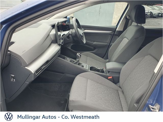 Image for 2024 Volkswagen Golf GOLF LAUNCH EDITION 2.0 TDI 115HP