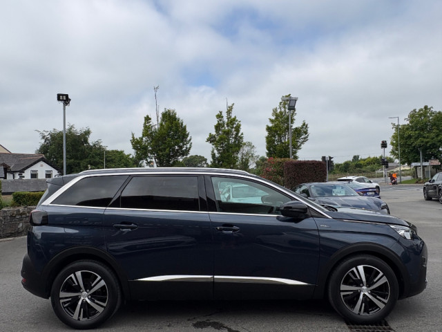 Image for 2019 Peugeot 5008 GT-Line 1.5 Blue HDI *7 Seater*