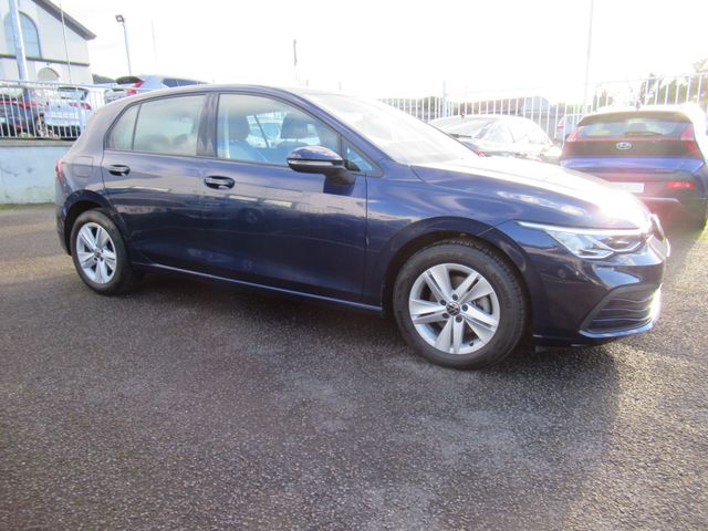 Image for 2024 Volkswagen Golf Life 2.0 TDI 115HP 5DR