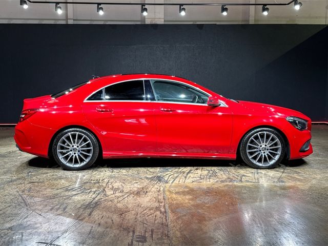 Image for 2017 Mercedes-Benz CLA Class 1.6 AUTOMATIC - PANORAMIC ROOF - HALF BLACK LEATHER UPHOLSTERY - AMG ALLOY WHEELS