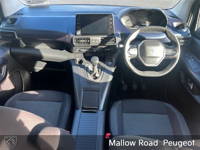 Image for 2023 Peugeot Rifter ALLURE Wheelchair Accessible