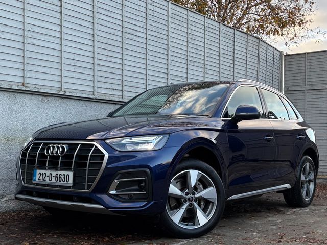 Image for 2021 Audi Q5 40 TDI S-TRONIC Q SE LAUNCH 5DR AUTO / LEATHER / HEATED SEATS / *FINANCE PACKAGES AVAILABLE*