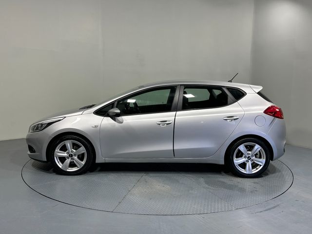 Image for 2015 Kia Ceed Sport 1.4 Petrol