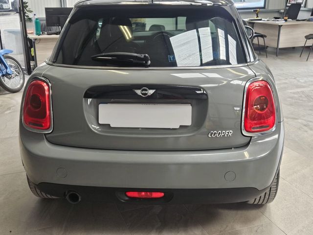 Image for 2017 Mini Cooper Cooper