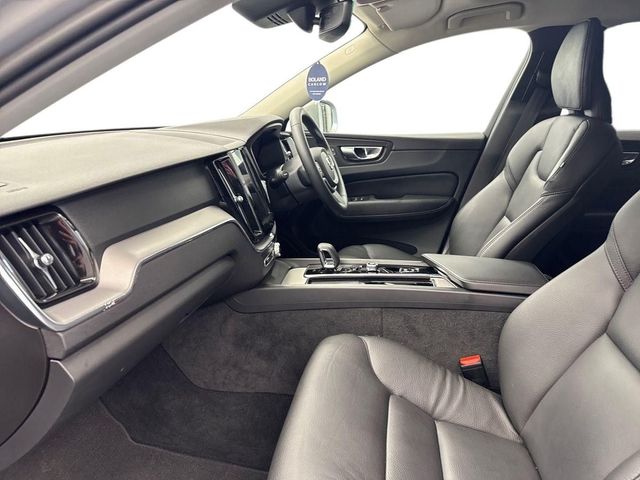 Image for 2022 Volvo XC60 B4 CORE *2YR WARRANTY* €140 PER WEEK