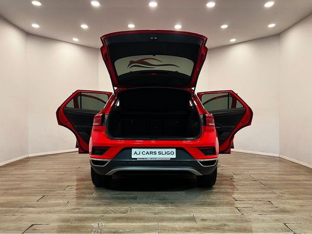 Image for 2018 Volkswagen T-Roc DESIGN 1.6 TDI MANUAL 6SPEED FWD 115BHP 5 5DR