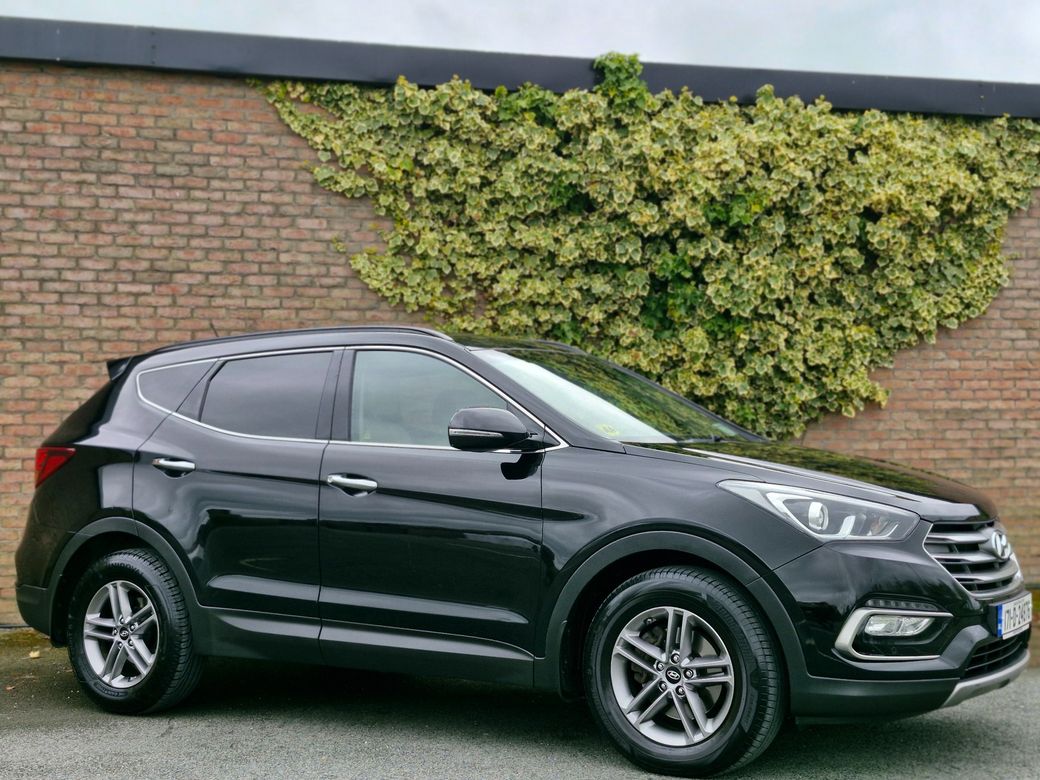 Image for 2017 Hyundai Santa Fe EXECUTIVE 4WD 7 SEATER FINANCE AVAILABLE