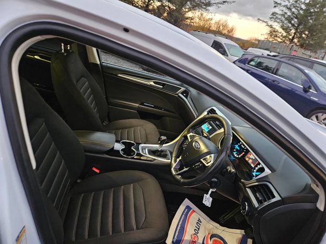 Image for 2016 Ford Mondeo Zetec 5DR 1.5tdci 120PS 4DR