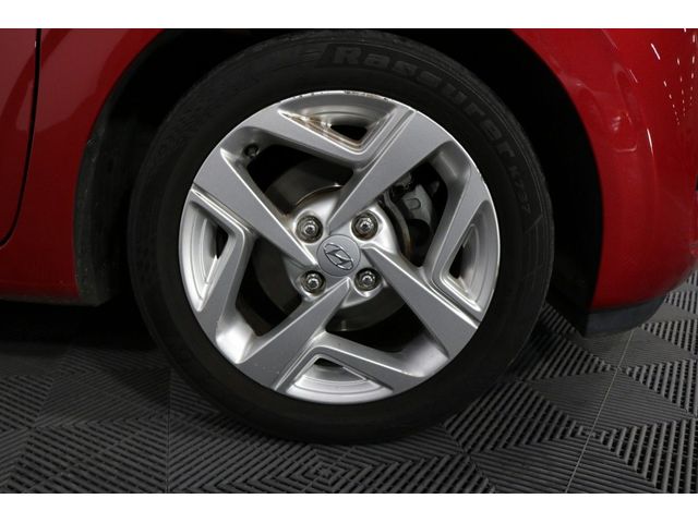 Image for 2021 Hyundai i10 i10 Deluxe Plus w.2 Tone Roof