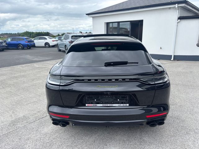 Image for 2022 Porsche Panamera 2.9 V6 E-Hybrid 4 Platinum Edition Sport Turismo 5dr (462 ps)