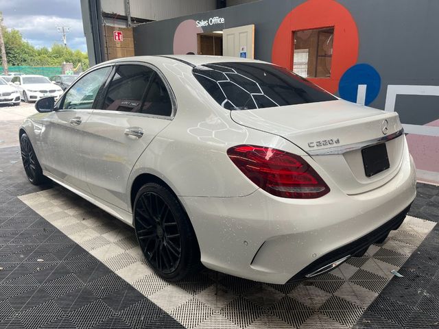 Image for 2018 Mercedes-Benz C Class 2018 MERCEDES C CLASS AUTOMATIC C220D LAUREUS EDITION/ CRUISE CONTROL/ PARKING CAMERA AND MORE