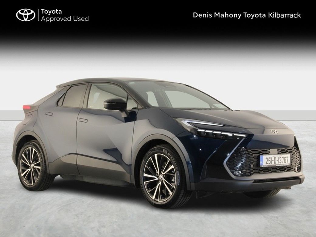 Image for 2025 Toyota C-HR PHEV SOL