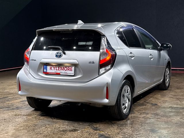 Image for 2019 Toyota Aqua HYBRID 1.5L AUTOMATIC - REVERSE CAMERA