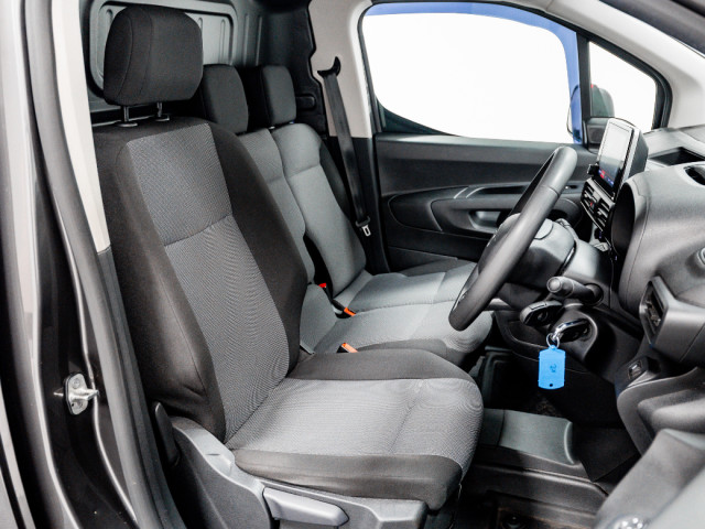 Image for 2024 Citroen Berlingo Enterprise 1.5 Diesel 100HP 1000Kg L2