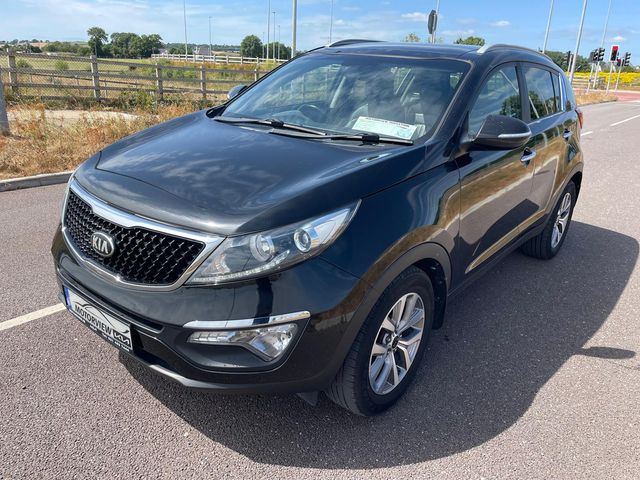 Image for 2015 Kia Sportage 1.7 Platinum 4DR *PLATINUM SPEC* *SHOWROOM CONDITION* Sat Nav, Reversing Camera, Black Leather Interior, Dual Zone Climate Control