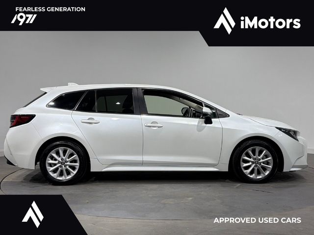 Image for 2022 Toyota Corolla TOURING HYBRID AUTOMATIC