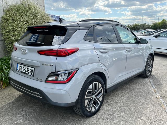 Image for 2022 Hyundai Kona KAUAI EV PREMIUM 64KWH 2-TONE //HIGH SPEC//FULL LEATHER HEATED SEATS//HEATED STEERING WHEEL//REVERSE CAMERA//SAT NAV//KEYLESS ENTRY//KRELL SOUND//