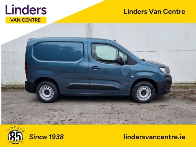 Image for 2025 Citroen Berlingo ENTERPRISE AUTOMATIC 252 0KMS DEMO