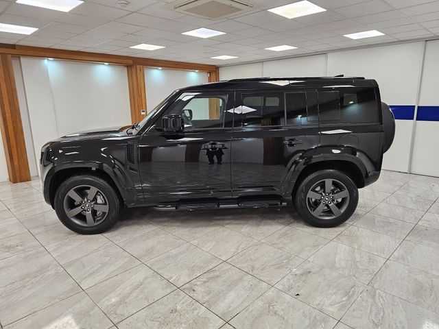 Image for 2025 Land Rover Defender DYNAMIC HSE !