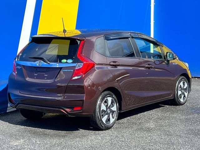 Image for 2018 Honda Fit 1.5 HYBRID ** HIGH SPEC ** // LEATHER/ALCANTARA INTERIOR // DIGITAL CLIMATE CONTROL // ADAPTIVE CRUISE CONTROL