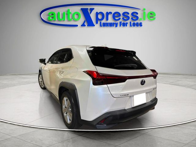 Image for 2019 Lexus UX 250H VERSION C 2.0 Hybrid Automatic, Reversing camera