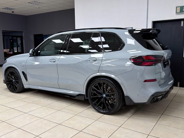 Image for 2025 BMW X5 X5 50E MSPORT PRO