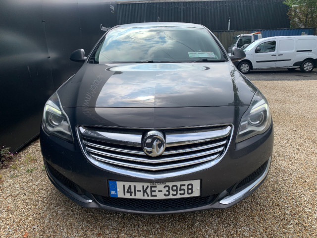 Image for 2014 Opel Insignia 2.0 CDTI DESIGN 140 BHP 5DR // 05/27 NCT // ALLOY WHEELS, CRUISE AND AUTO LIGHTS // TIMING BELT/WATER PUMP REPLACED // 