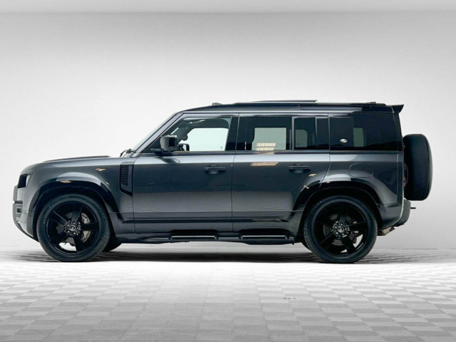 Image for 2024 Land Rover Defender HSE X-DYNAMIC P400E