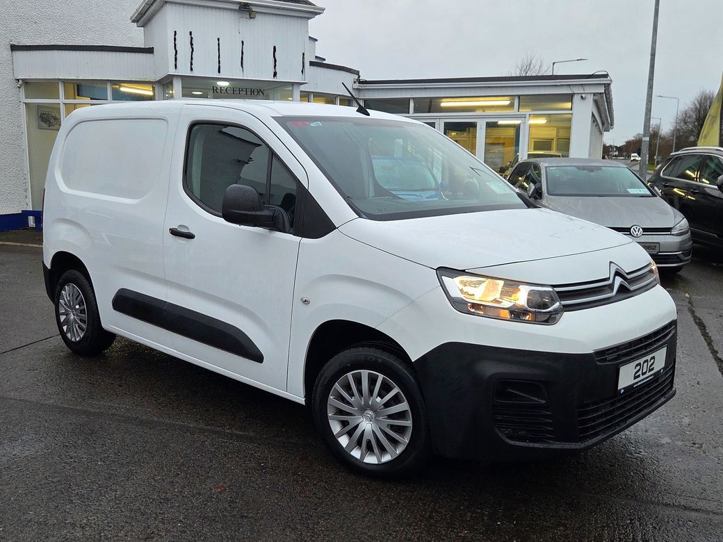 Image for 2020 Citroen Berlingo K9 LX 1.5 Bluehdi 75 650KG M 3