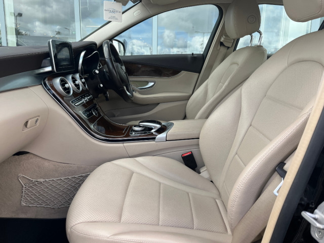 Image for 2016 Mercedes-Benz C Class C 180 Exclusive AUTO 4DR*QUALITY ASSURED USED CARS*SIMI APPROVED*GREAT RATE FINANCE AVAILABLE*WELCOME TO DAVID QUIGLEY AUTOS*