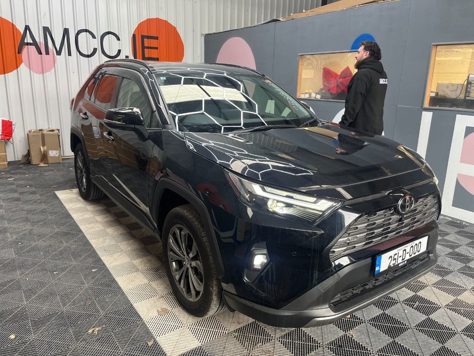 Image for 2025 Toyota Rav4 2025 TOYOTA RAV4 HYBRID G 2.5 AUTOMATIC / CRUISE CONTROL / PARKING CAMERA / ELECTRIC MEMORY & HEATED SEATS / PADDLE SHIFTERS / APPLE CARPLAY AND MORE