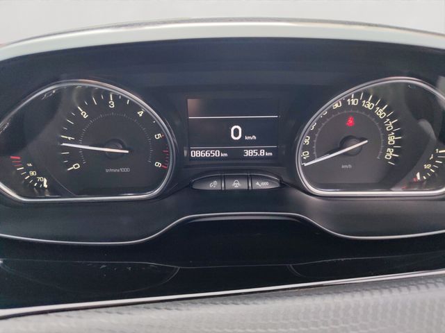 Image for 2019 Peugeot 2008 1.5 BlueHDi 100bhp Allure