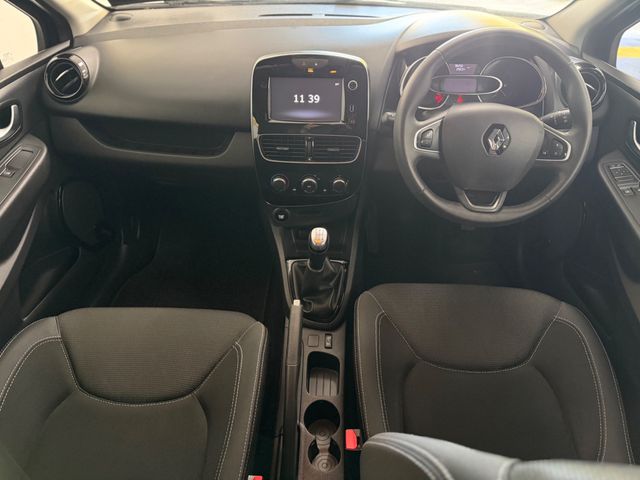 Image for 2018 Renault Clio Dynamique NAV 1.2 Petr 4DR