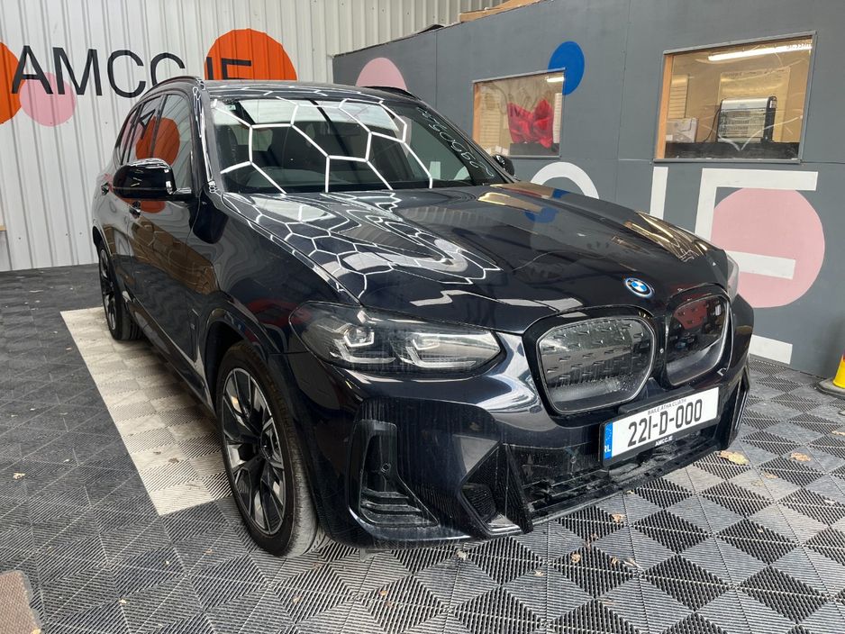 Image for 2022 BMW iX3 2022 BMW IX3 M-SPORT AUTOMATIC / CRUISE CONTROL / PARKING CAMERA / ELECTRIC MEMORY & HEATED SEATS / PADDLE SHIFTERS / PANORAMIC SUNROOF / LEATHER SEATS/ AMBIENT LIGHTS AND MORE