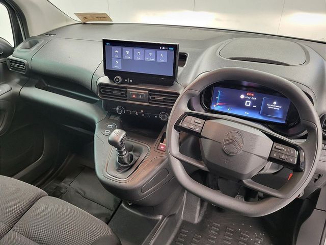 Image for 2025 Citroen Berlingo MWB LX Plus From €88 Per Week