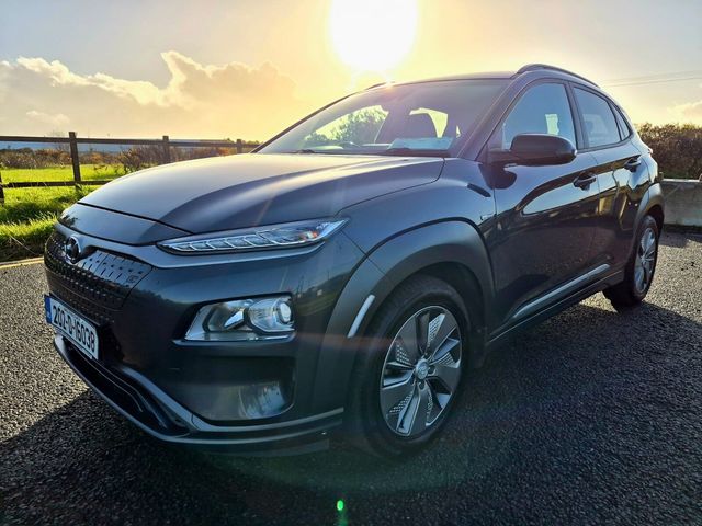 Image for 2020 Hyundai Kona Kona EV Premium 64 kWh Two Tone Roof