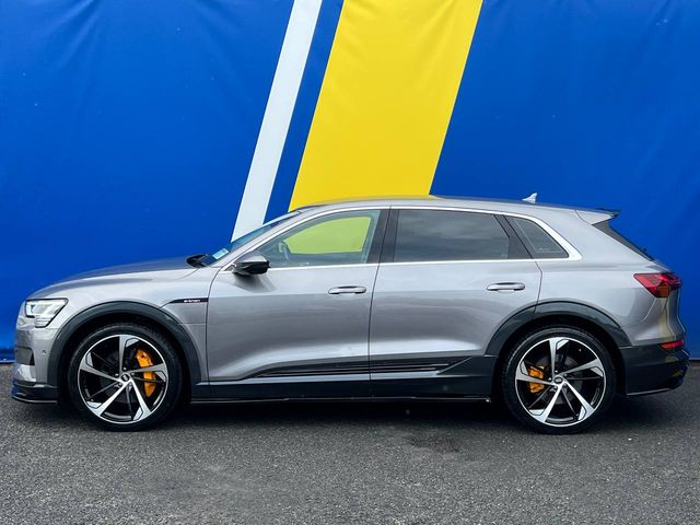 Image for 2021 Audi e-tron 50 QUATTRO RS-PERFORMANCE // 22" RSQ8 ALLOYS // BANG & OLUFSEN // BLACK LEATHER INTERIOR