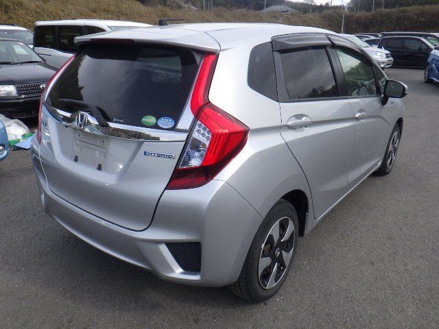 Image for 2017 Honda Fit 1.5 Petrol Hybrid Auto