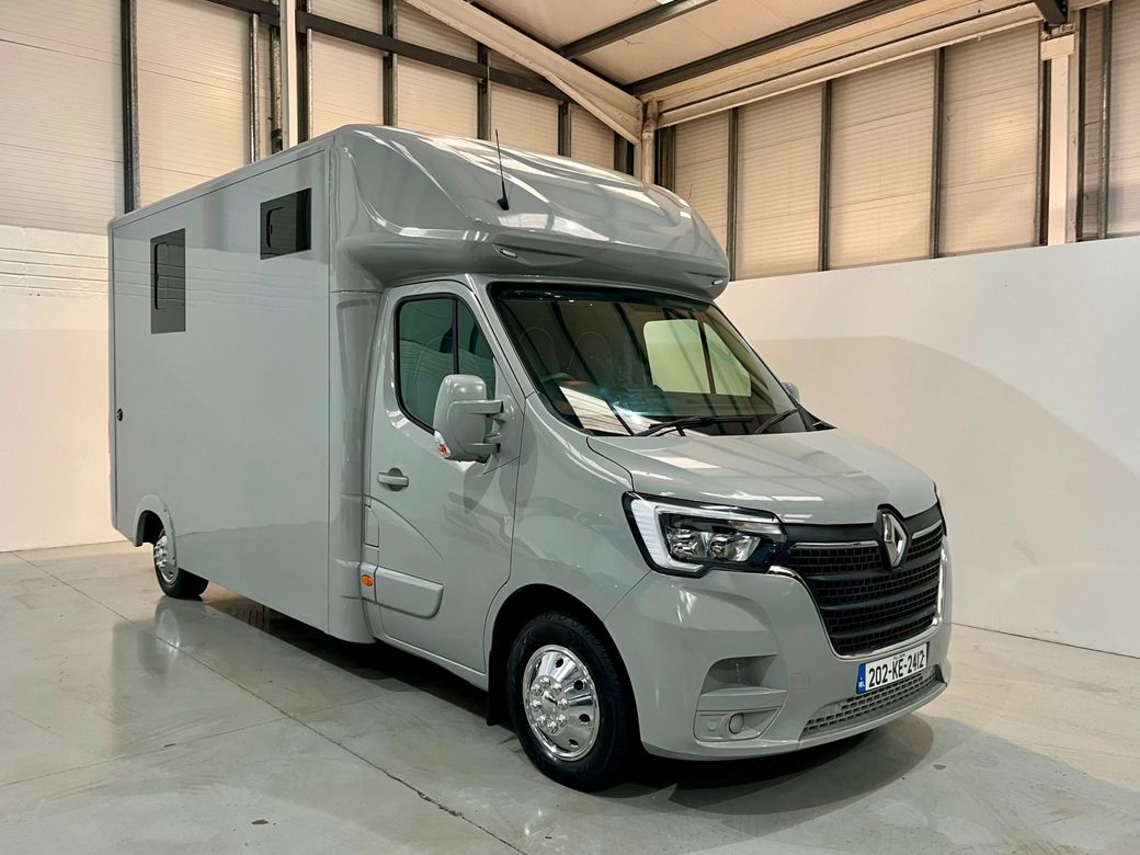 Image for 2020 Renault Master Stallion Box 