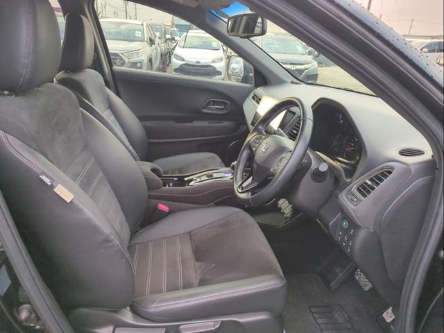 Image for 2016 Honda Vezel Hybrid RS HondaSensing