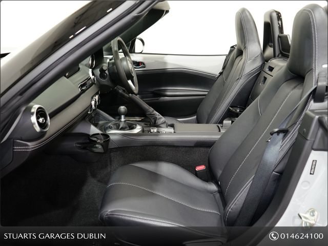 Image for 2025 Mazda MX-5 ST 1.5L Skyactiv G EXCLUSIVE LINE 252 DEMO
